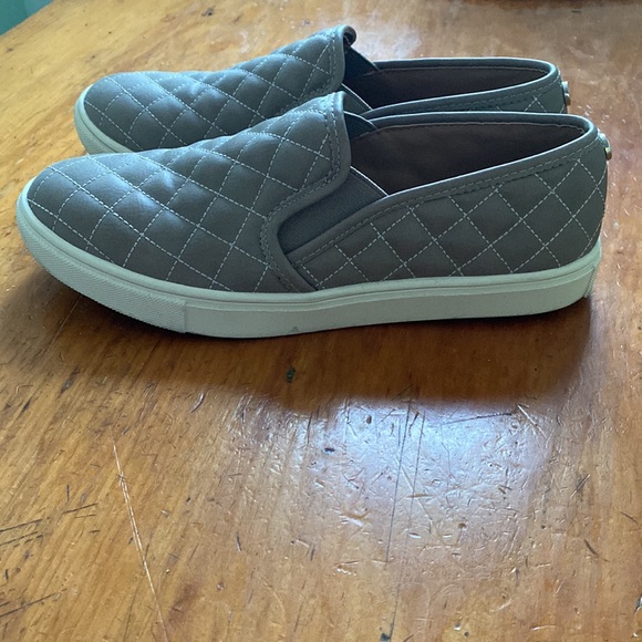 Steve Madden Ecentric-Q Grey Shoes - US 8 - Picture 4 of 6